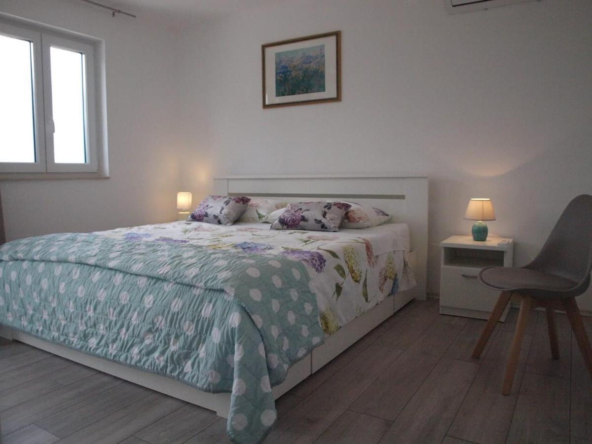 Vila Vista Malinska Buitenkant foto